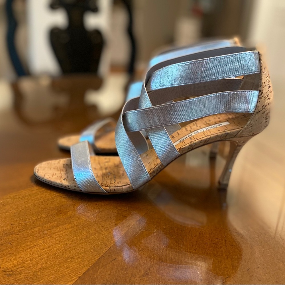 🔥 🔥 Manolo Blahnik strappy sandal heels 🔥🔥